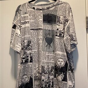 Graphic Black and White Short Sleeve Tee